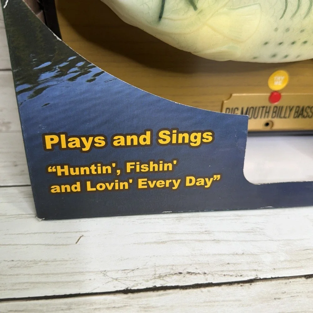 Big Mouth Billy Bass The Singing Sensation Singing Fish DOES NOT WORK PROPERLY